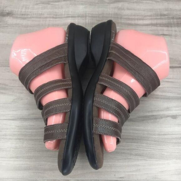 Propet Sandals Women's 7 Brown Leather Hook and Loop Slip On Strappy Shoes - Picture 5 of 11